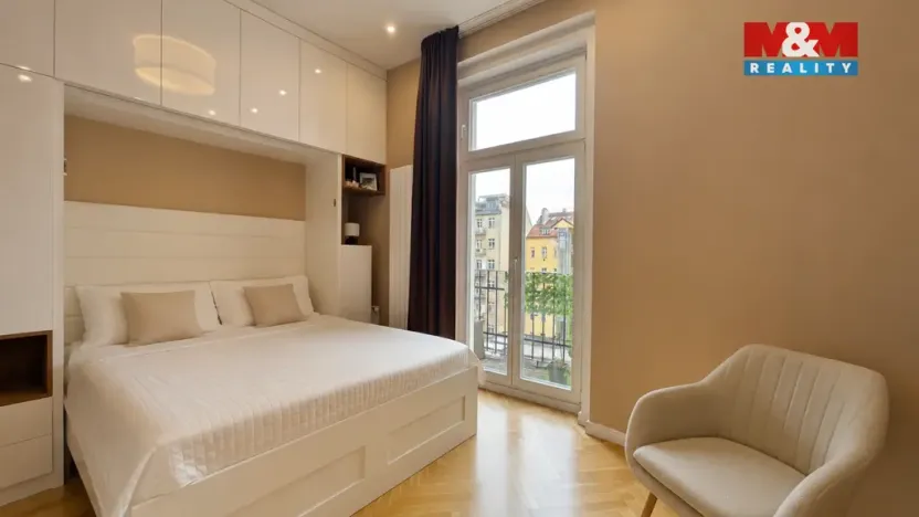 Pronájem bytu 1+kk, Praha - Holešovice, Šimáčkova, 35 m2