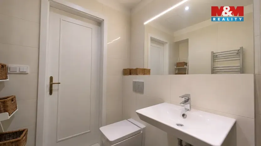 Pronájem bytu 1+kk, Praha - Holešovice, Šimáčkova, 35 m2