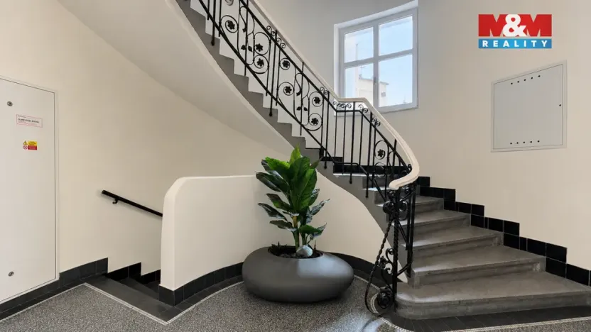 Pronájem bytu 1+kk, Praha - Holešovice, Šimáčkova, 35 m2