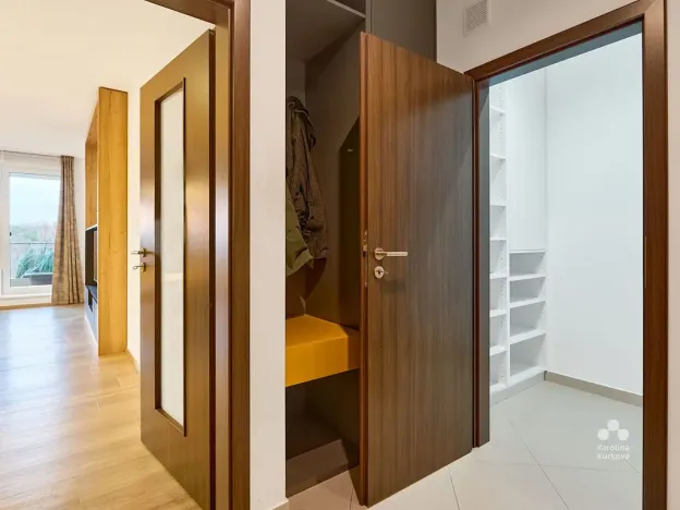 Pronájem bytu 1+kk, Praha - Horní Měcholupy, Nad přehradou, 54 m2