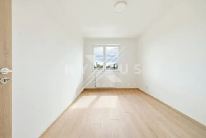 Pronájem bytu 2+kk, Praha - Strašnice, Strančická, 49 m2