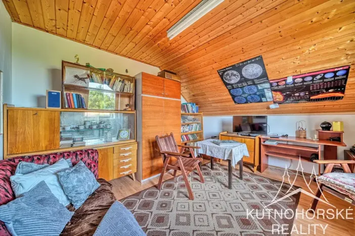 Prodej rodinného domu, Červené Janovice, 144 m2