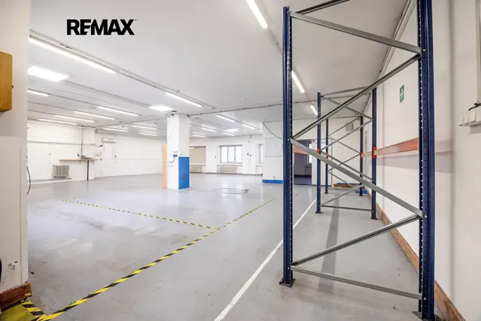 Pronájem kanceláře, Rudná, Masarykova, 1270 m2
