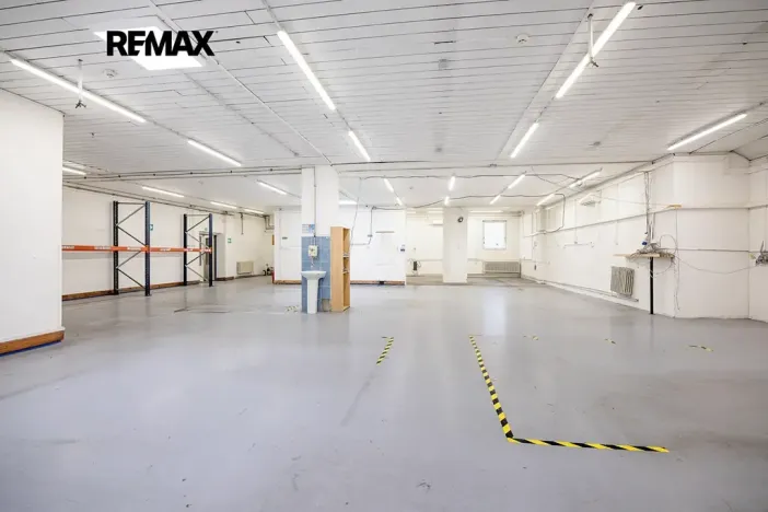 Pronájem kanceláře, Rudná, Masarykova, 1270 m2