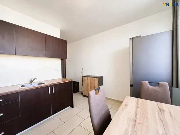 Pronájem bytu 1+1, Hradec Králové, Selicharova, 40 m2