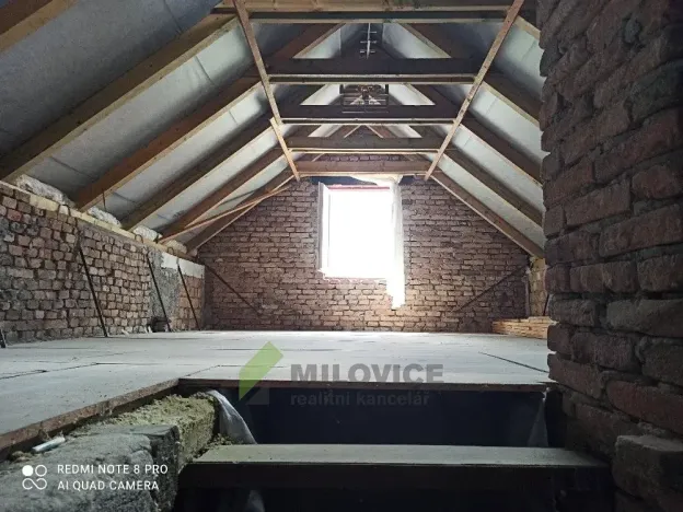 Prodej rodinného domu, Milovice, Družstevní, 50 m2