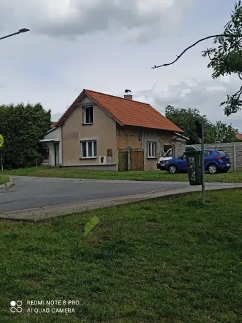 Prodej rodinného domu, Milovice, Družstevní, 50 m2