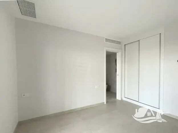 Prodej bytu 4+kk, Torrevieja, Španělsko, 98 m2