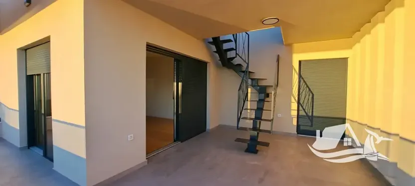 Prodej bytu 4+kk, Privlaka, Chorvatsko, 121 m2