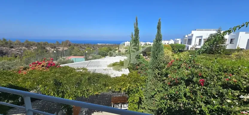 Prodej bytu 1+kk, Agios Amvrosios Keryneias, Kypr, 38 m2