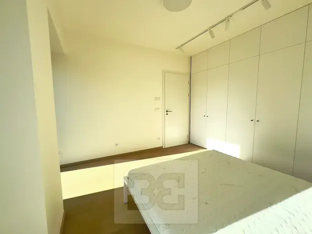 Pronájem bytu 2+kk, Praha - Holešovice, V háji, 58 m2