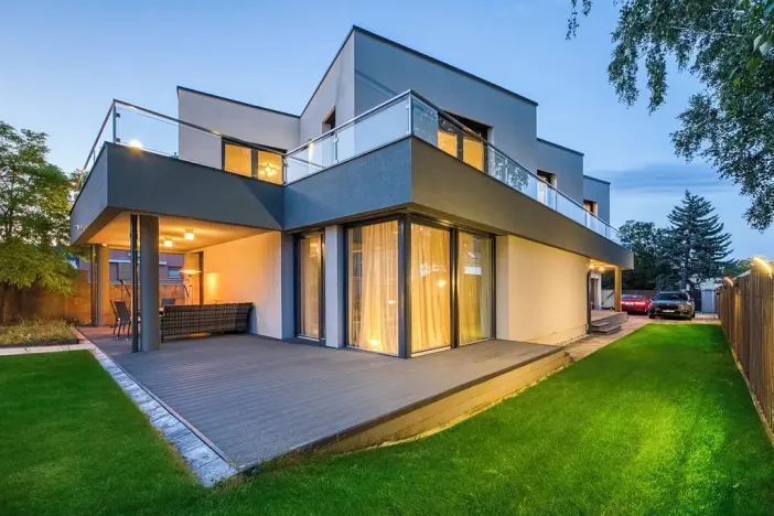 Prodej vily, Praha - Dolní Měcholupy, Na návsi, 392 m2