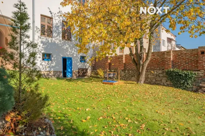 Prodej podílu restaurace, Štíty, nám. Míru, 59 m2