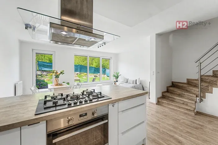 Prodej rodinného domu, Praha - Horní Počernice, Rajhradská, 170 m2