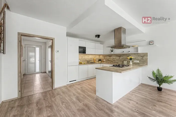 Prodej rodinného domu, Praha - Horní Počernice, Rajhradská, 170 m2