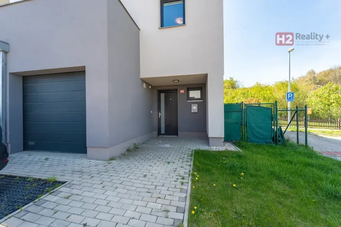 Prodej rodinného domu, Praha - Horní Počernice, Rajhradská, 170 m2