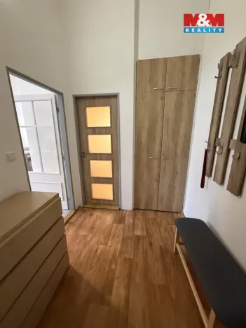 Pronájem bytu 2+kk, Opočno, Kupkovo nám., 57 m2