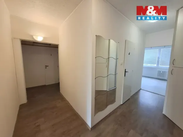 Pronájem bytu 4+1, Praha - Modřany, Vazovova, 87 m2