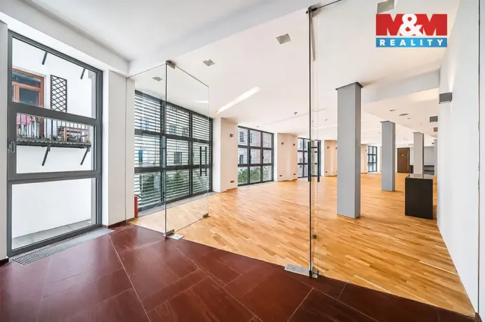Pronájem kanceláře, Olomouc, Horní náměstí, 172 m2