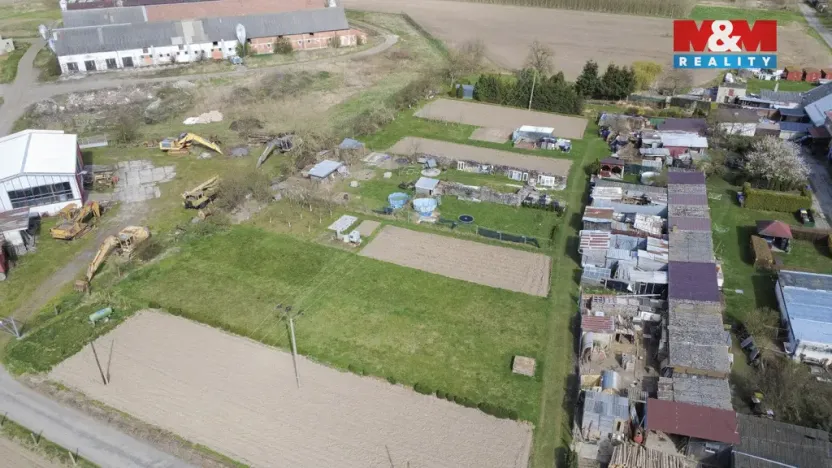 Prodej zahrady, Lužice, 372 m2