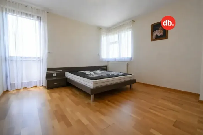 Prodej rodinného domu, Hory, 238 m2