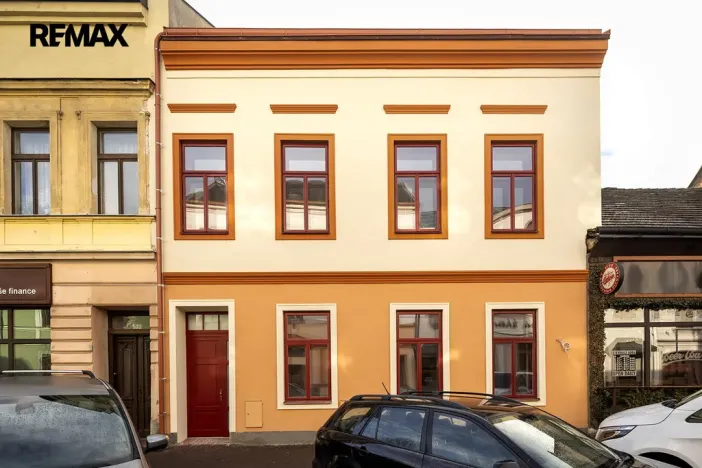 Pronájem bytu 3+kk, Pardubice - Zelené Předměstí, Hronovická, 87 m2