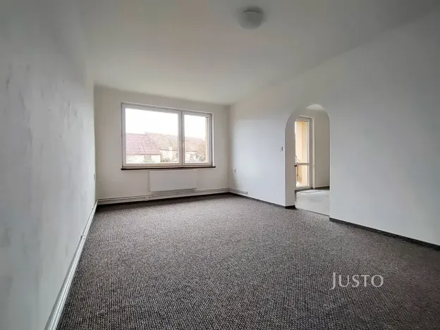 Pronájem bytu 4+1, Přeštěnice, 74 m2