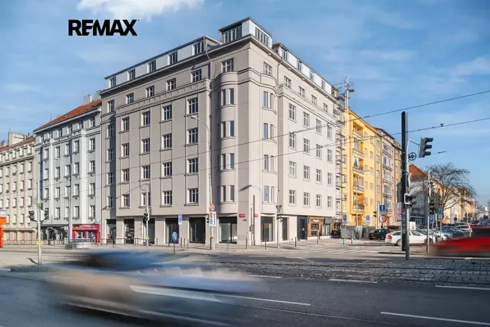 Pronájem bytu 2+kk, Praha - Žižkov, Jeseniova, 48 m2