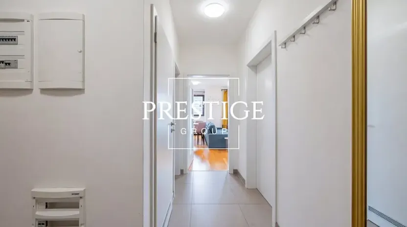 Pronájem bytu 2+kk, Praha - Karlín, Nekvasilova, 67 m2