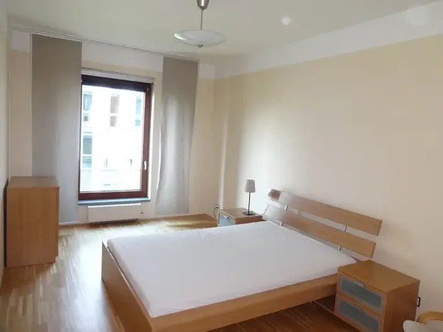 Pronájem bytu 2+kk, Praha - Karlín, Rohanské nábřeží, 62 m2
