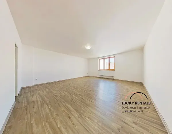 Pronájem bytu 2+kk, Moravská Třebová, nám. T. G. Masaryka, 97 m2