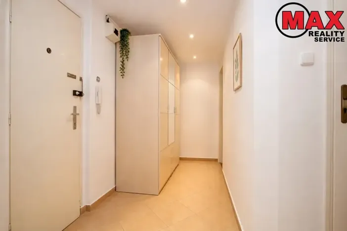 Pronájem bytu 1+1, Praha - Vršovice, K louži, 35 m2