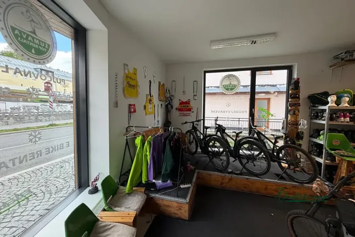 Prodej obchodního prostoru, Železná Ruda, Klostermannovo náměstí, 52 m2