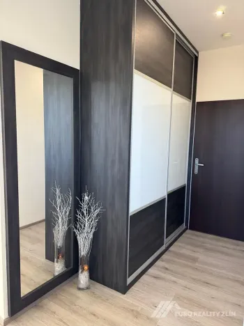 Pronájem bytu 2+kk, Zlín, Partyzánská, 50 m2