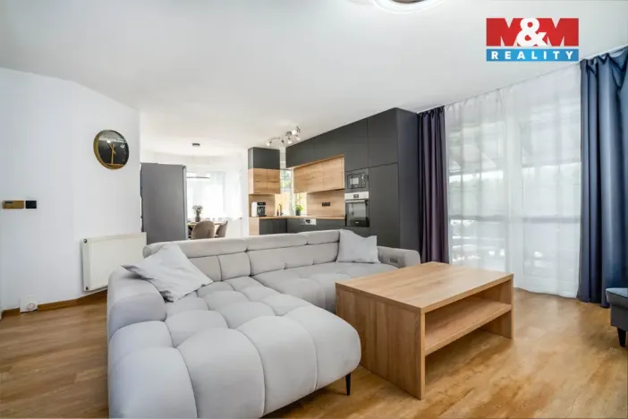 Prodej rodinného domu, Bobnice, Za Školou, 105 m2
