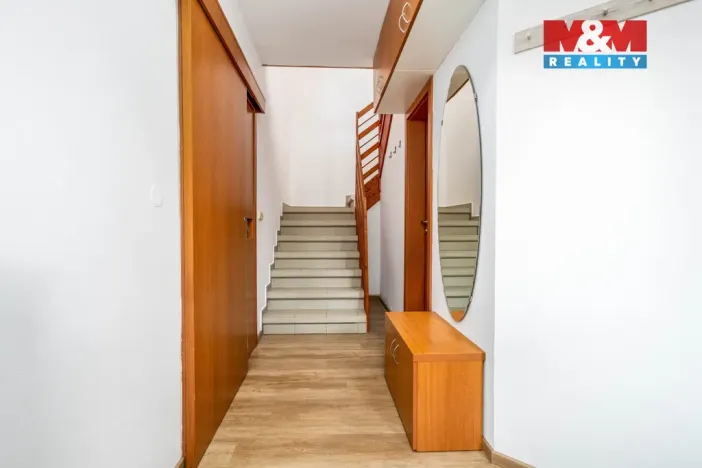 Prodej rodinného domu, Bobnice, Za Školou, 105 m2