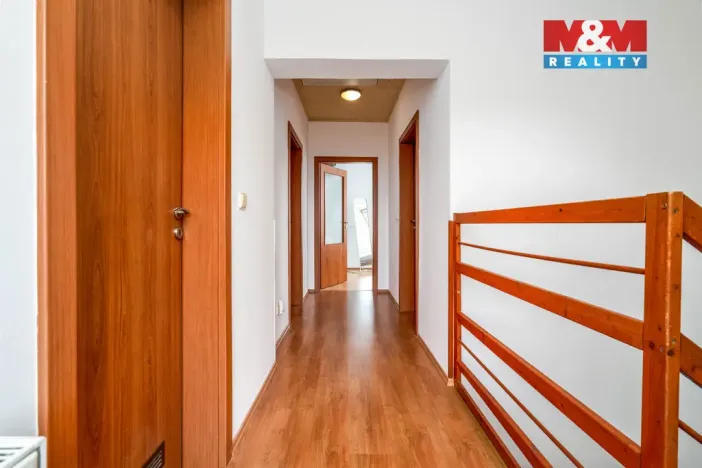 Prodej rodinného domu, Bobnice, Za Školou, 105 m2