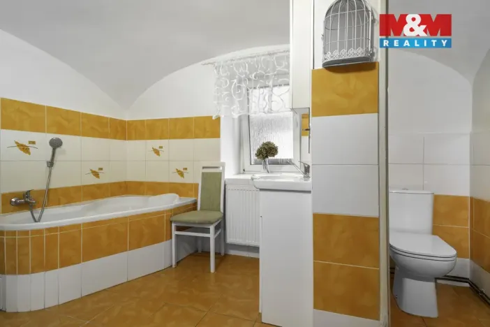 Prodej rodinného domu, Uhersko, 120 m2