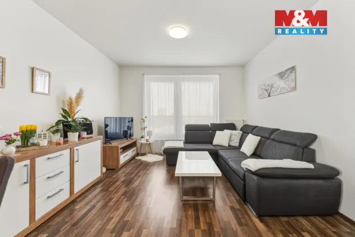 Pronájem bytu 2+kk, Pardubice - Zelené Předměstí, Na Spravedlnosti, 53 m2