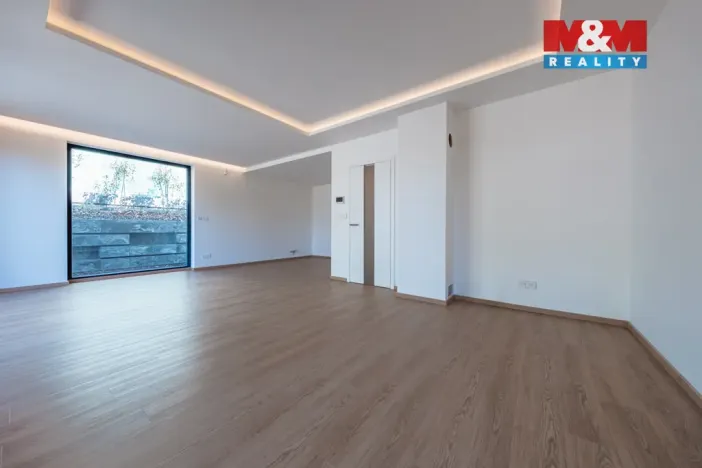Prodej rodinného domu, Velké Popovice, 219 m2