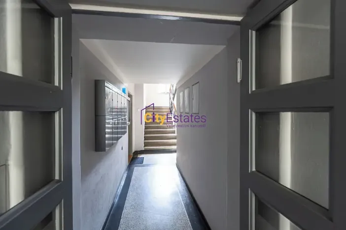 Prodej bytu 2+1, Praha - Košíře, Cetyňská, 66 m2