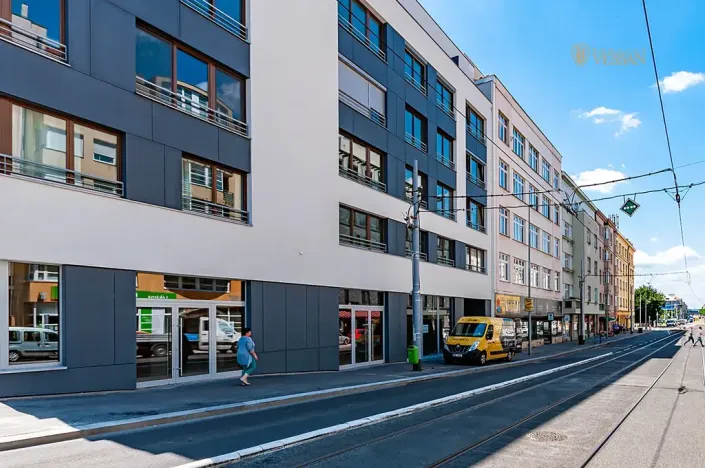 Prodej bytu 1+kk, Praha - Vysočany, Bassova, 28 m2
