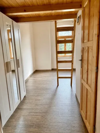 Pronájem bytu 1+kk, Praha - Košíře, Vrchlického, 27 m2