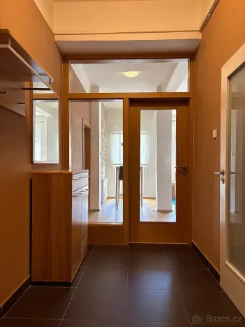 Prodej bytu 2+kk, Praha - Strašnice, Saratovská, 58 m2