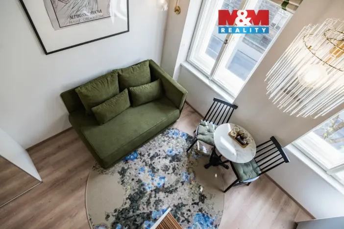 Prodej atypického bytu, Praha, Sokolská, 17 m2