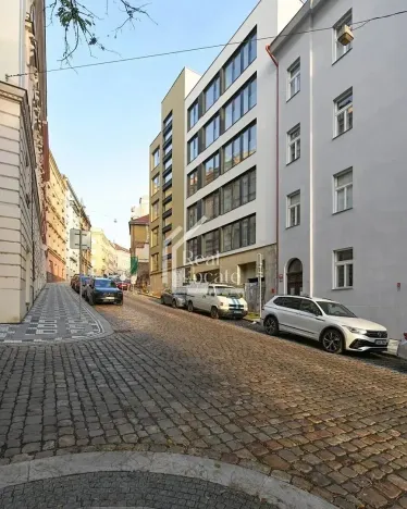Pronájem bytu 3+kk, Praha - Vršovice, Košická, 67 m2