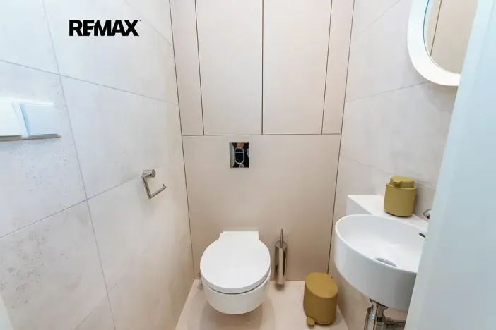 Pronájem bytu 2+1, Praha - Nusle, Kloboučnická, 46 m2