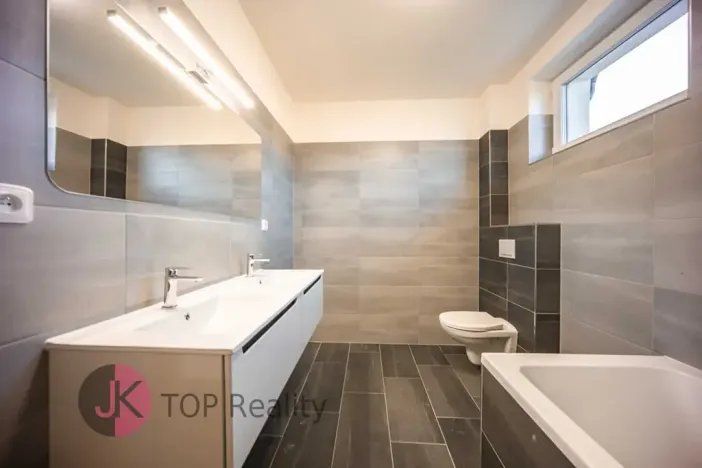 Prodej rodinného domu, Soběhrdy, 100 m2