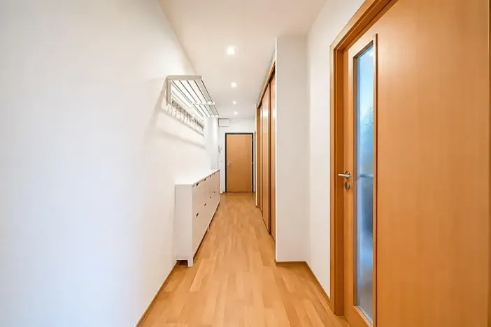 Prodej bytu 3+1, Praha - Komořany, Za sídlištěm, 68 m2