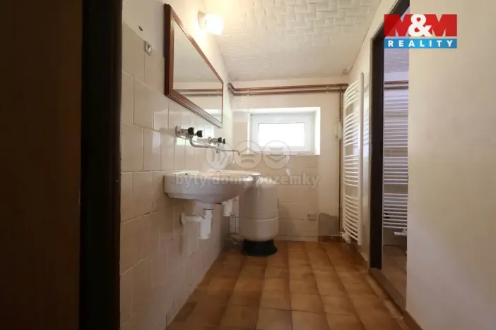 Prodej rodinného domu, Lipová-lázně - Horní Lipová, 290 m2